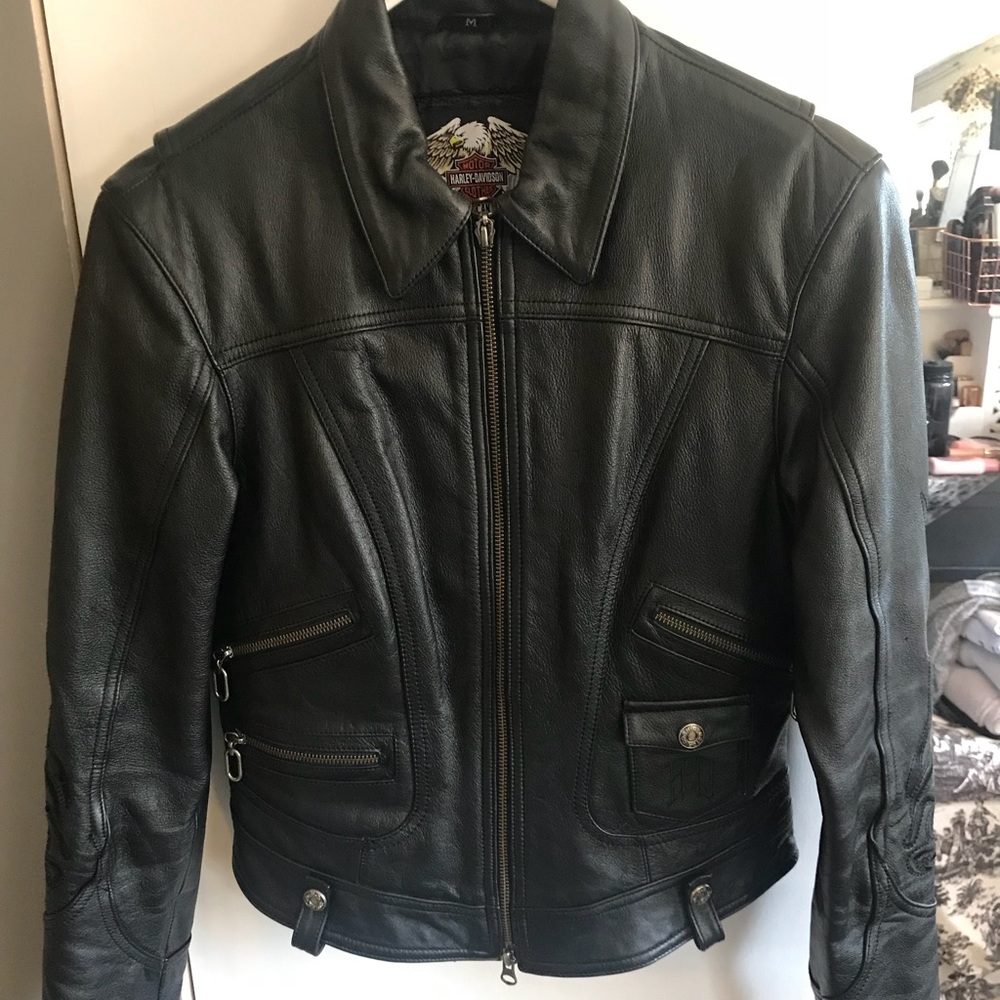 Harley Davidson black leather jacket. Like new